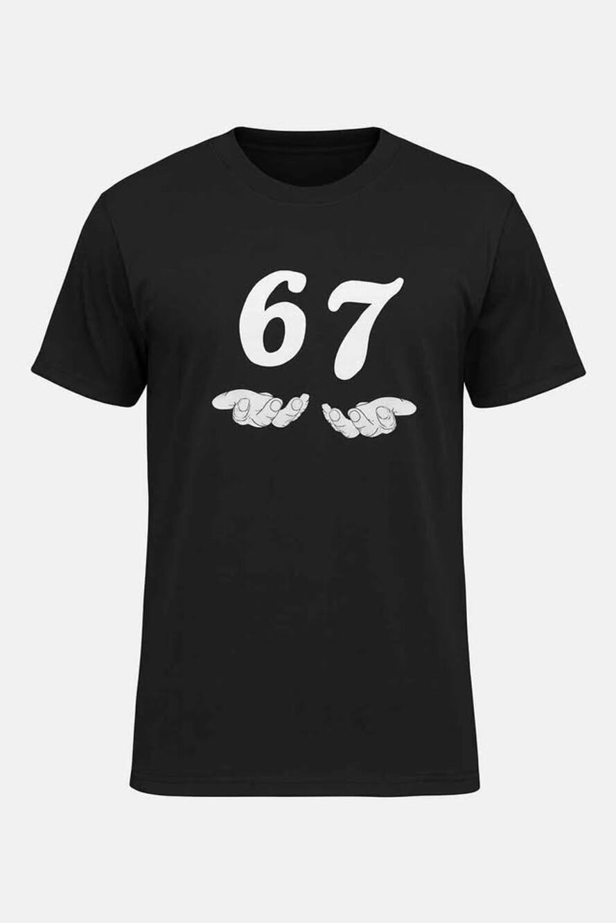 67 Graphic Hands Tee Black Unisex T-Shirt Streetwear Casual Trendy Design Medium